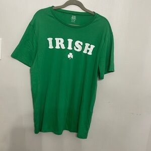OLD NAVY “IRISH” Green t shirt size xl